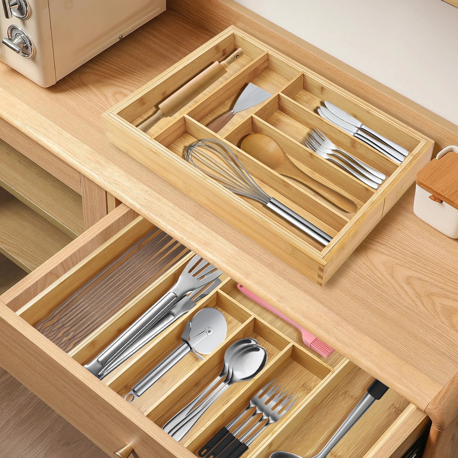 Bamboo Cutlery Tray – Adjustable 6-8 Compartment Kitchen Drawer Organiser